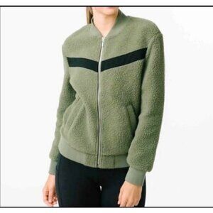 Zyia Active Size Medium Sherpa Jacket Olive Green Black Full Zip Fleece Sweater